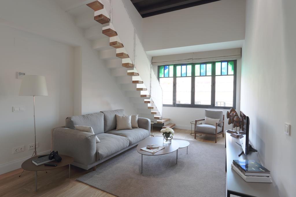 Apartaments Placa Del VI Girona Zewnętrze zdjęcie