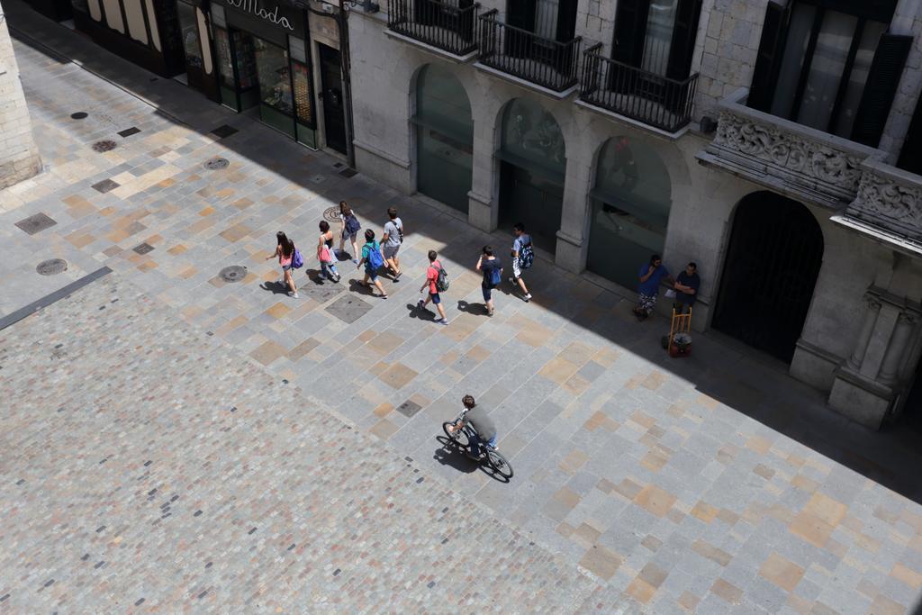 Apartaments Placa Del VI Girona Zewnętrze zdjęcie