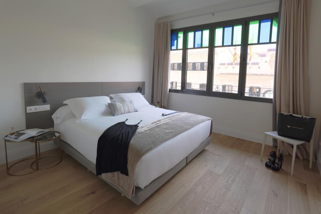 Apartaments Placa Del VI Girona Zewnętrze zdjęcie